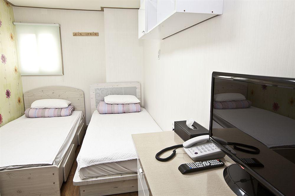 24 Guesthouse Edae Seul Exterior foto