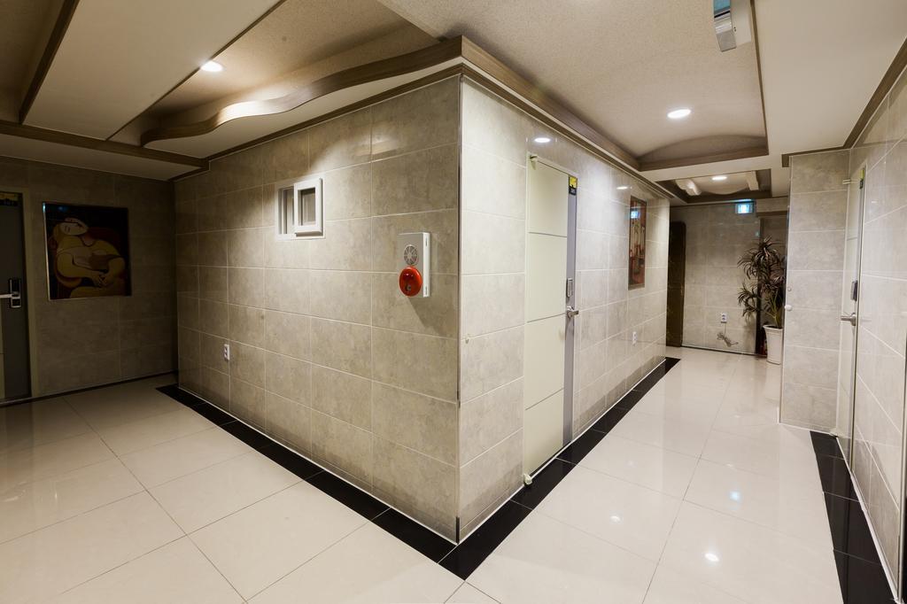 24 Guesthouse Edae Seul Exterior foto